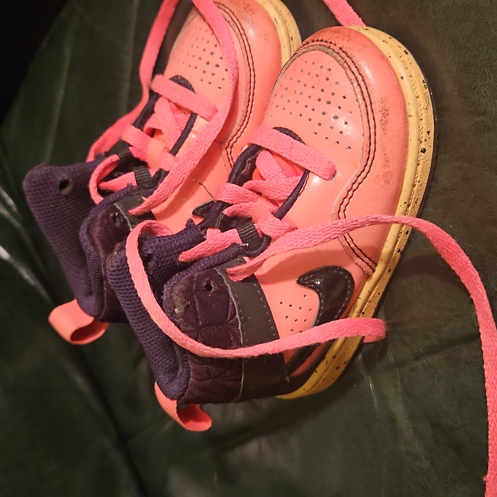 Nike shoes
